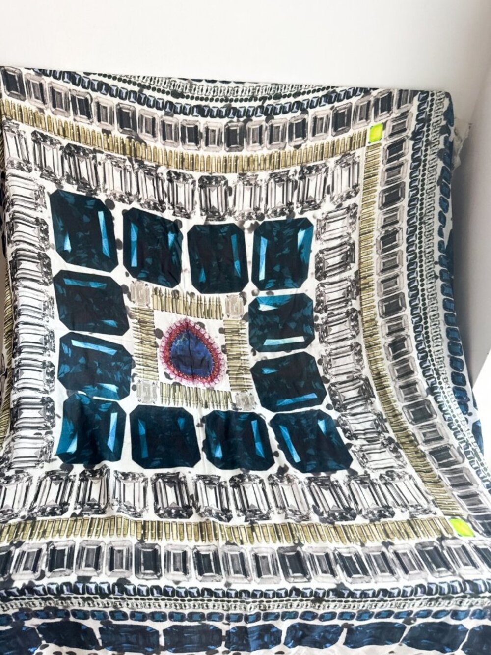 Jane Carr Cashmere Blend Super light weight sheer Soft X Large Scarf